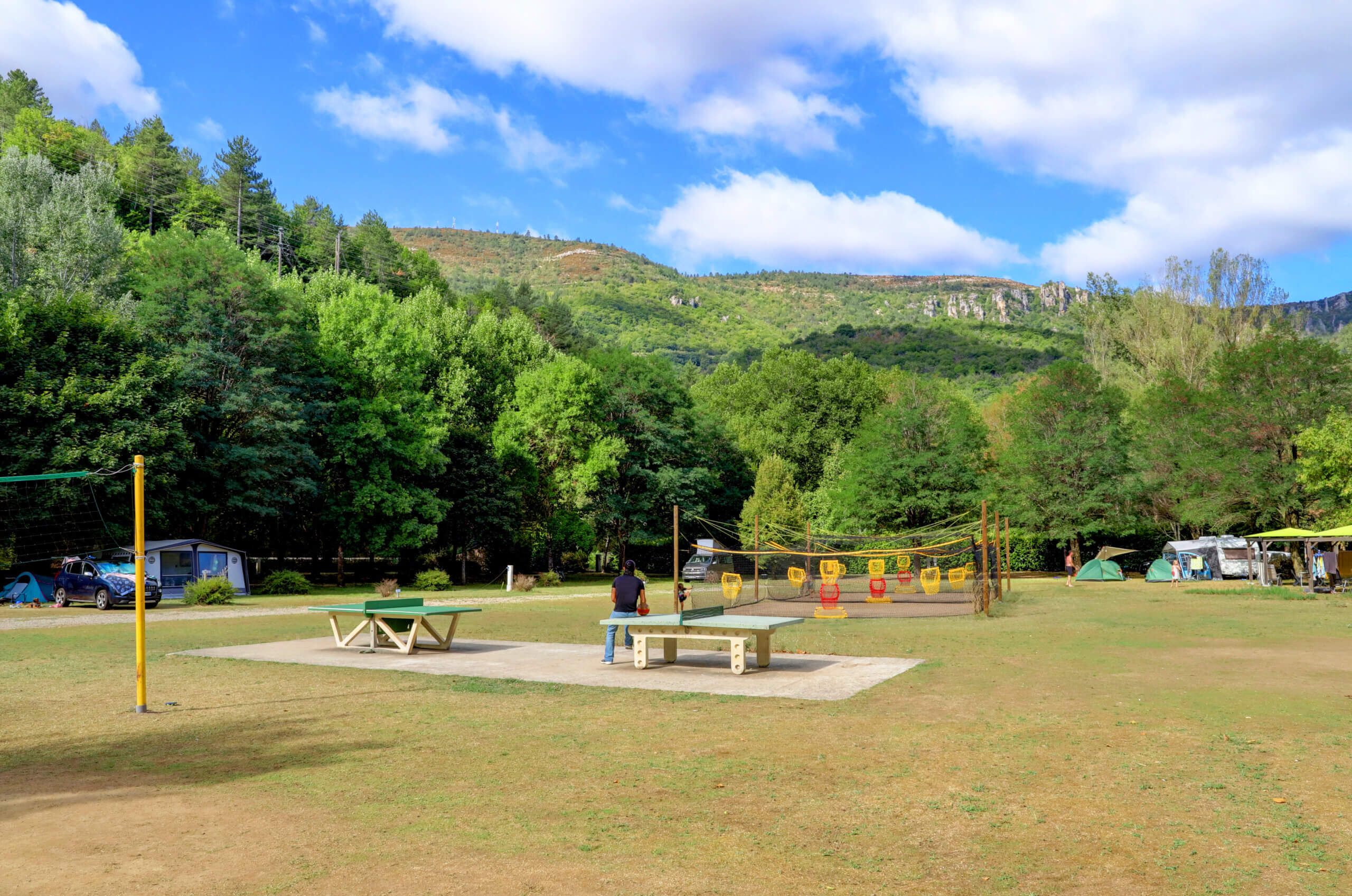 camping terrain multisport Lozère